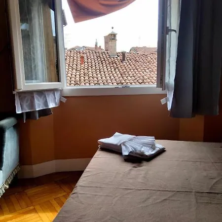 1bologna Center - Palace 600 Luxury 3* Болонья